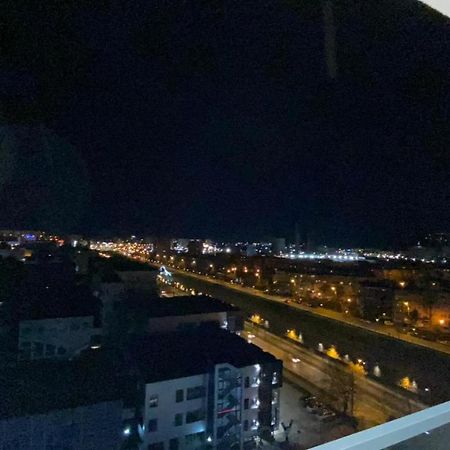 Palas Mall Apartment Q Residence Яш Екстериор снимка
