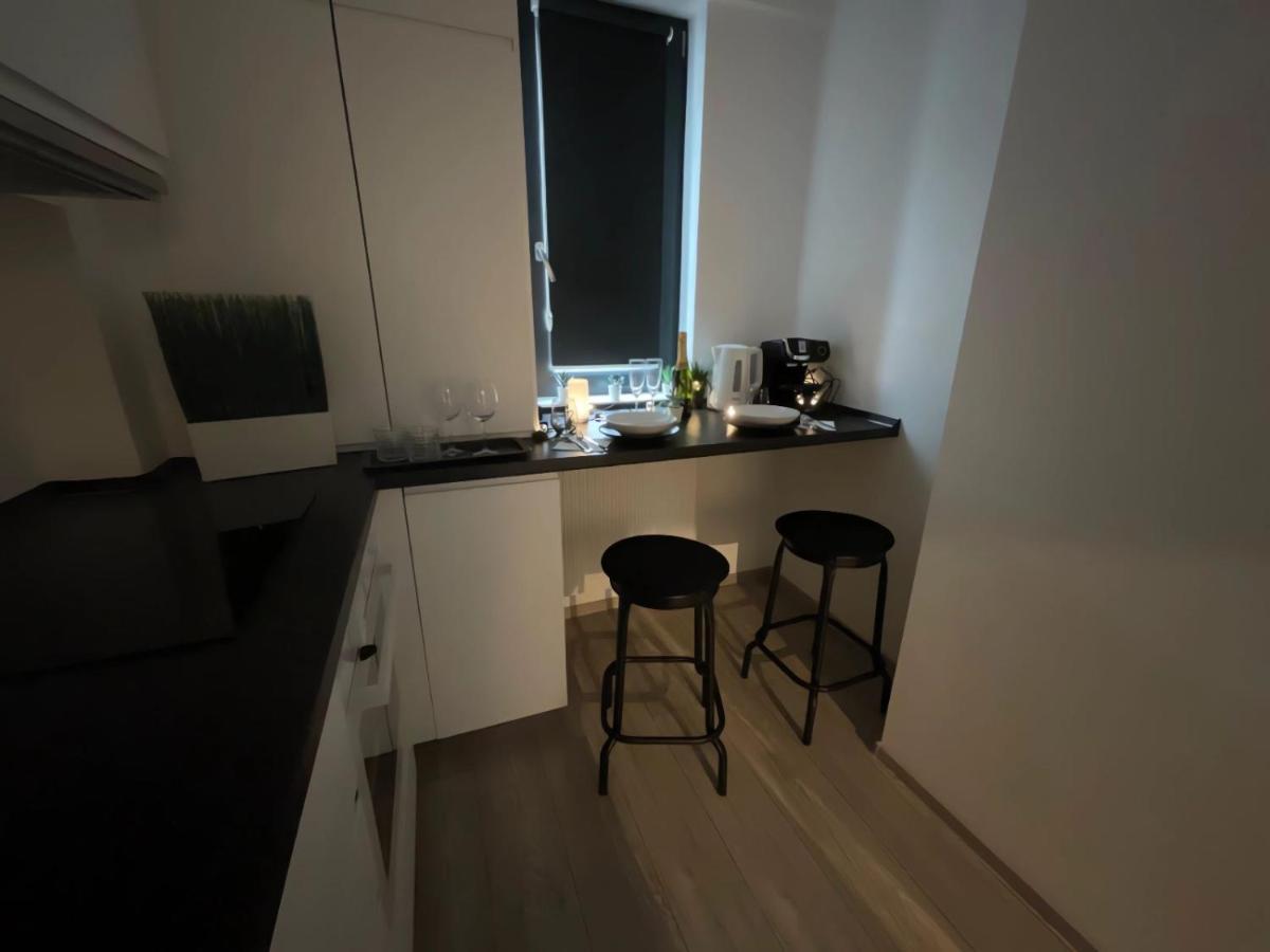 Palas Mall Apartment Q Residence Яш Екстериор снимка